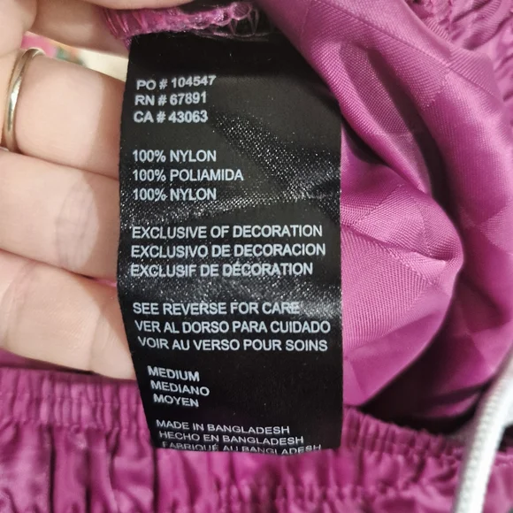 UMBRO Checker Nylon Athletic Shorts - Picture 6 of 6